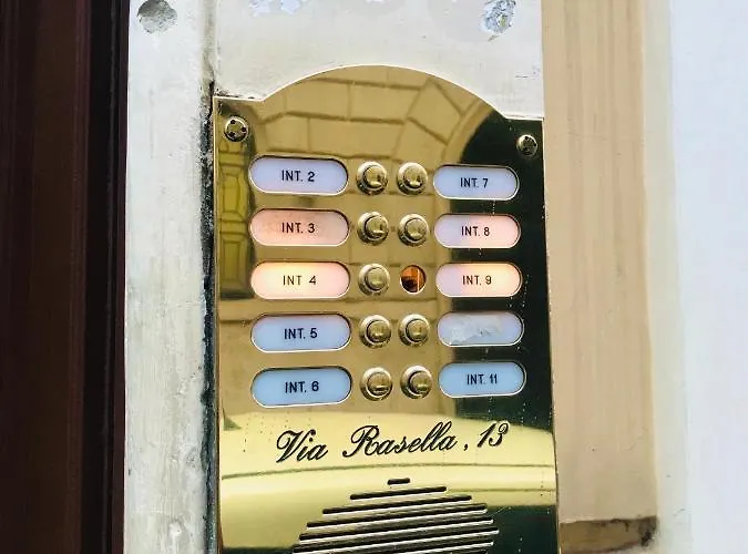 Attico Barberini アパート ローマ